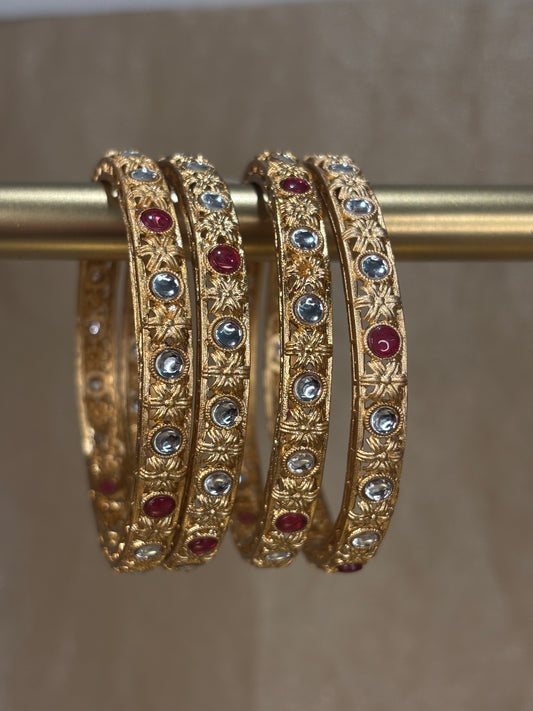 Hot pink yellow gold kare