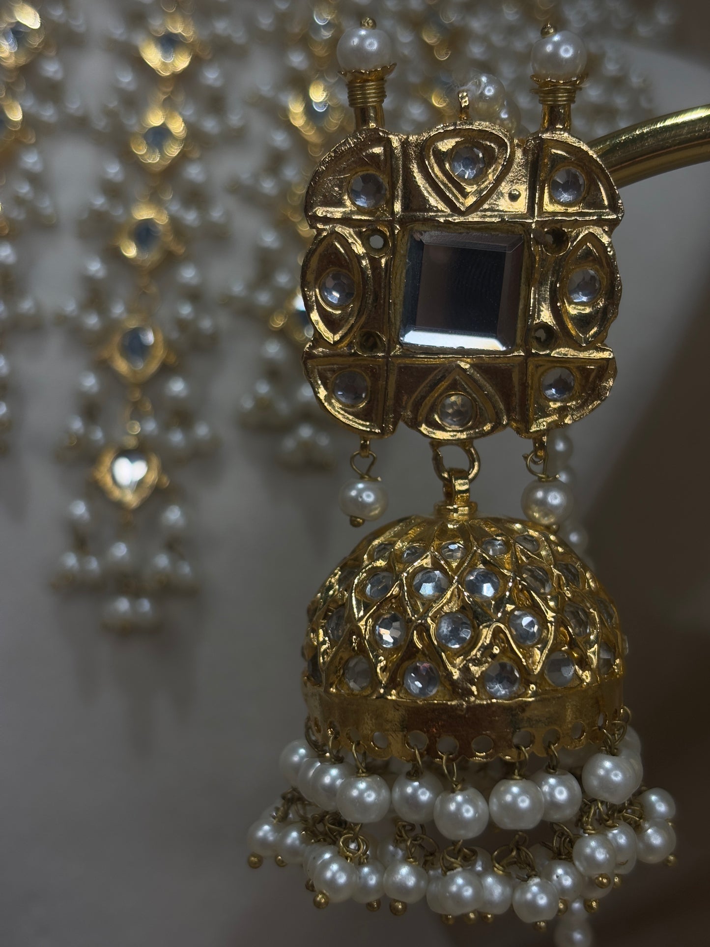 Heavy gold thappa kundan choker
