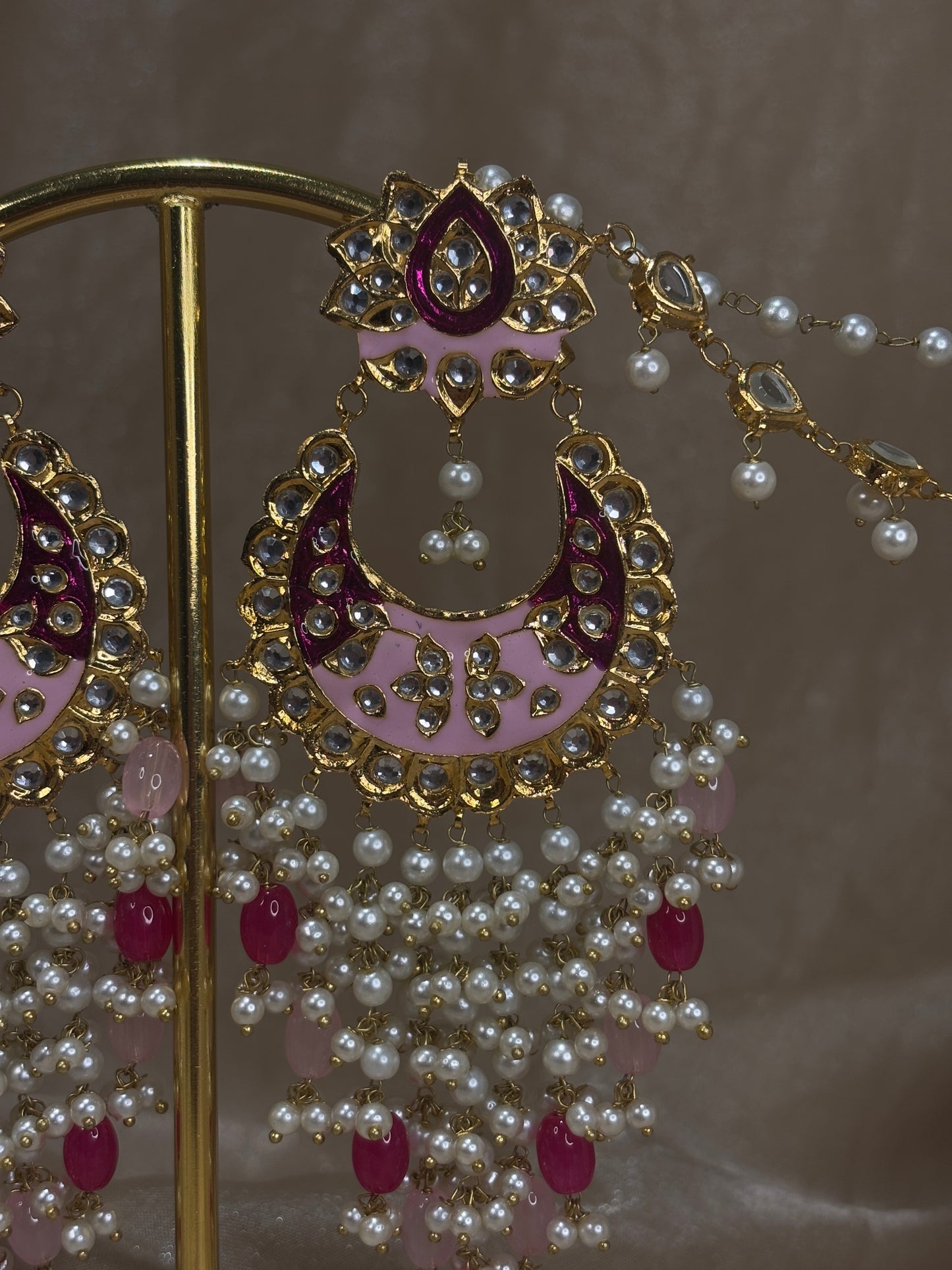 Light pink and hot pink thappa kundan earring/tikka set