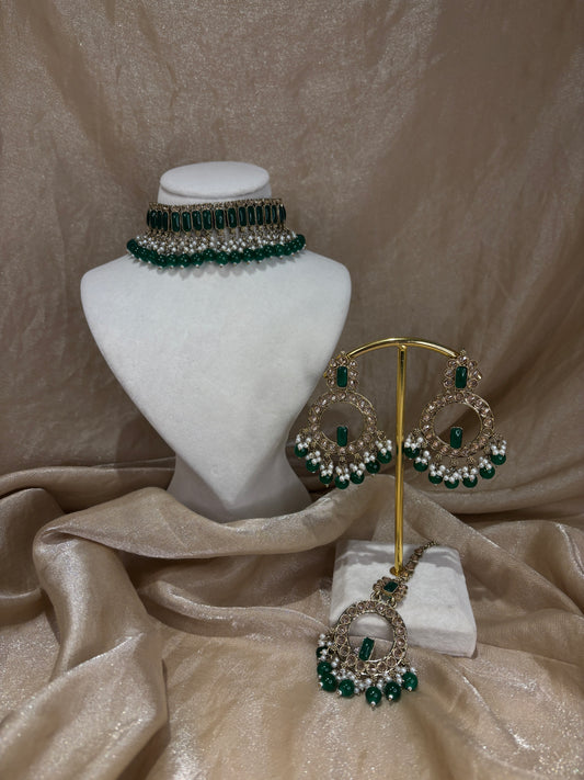 Emearld green choker set