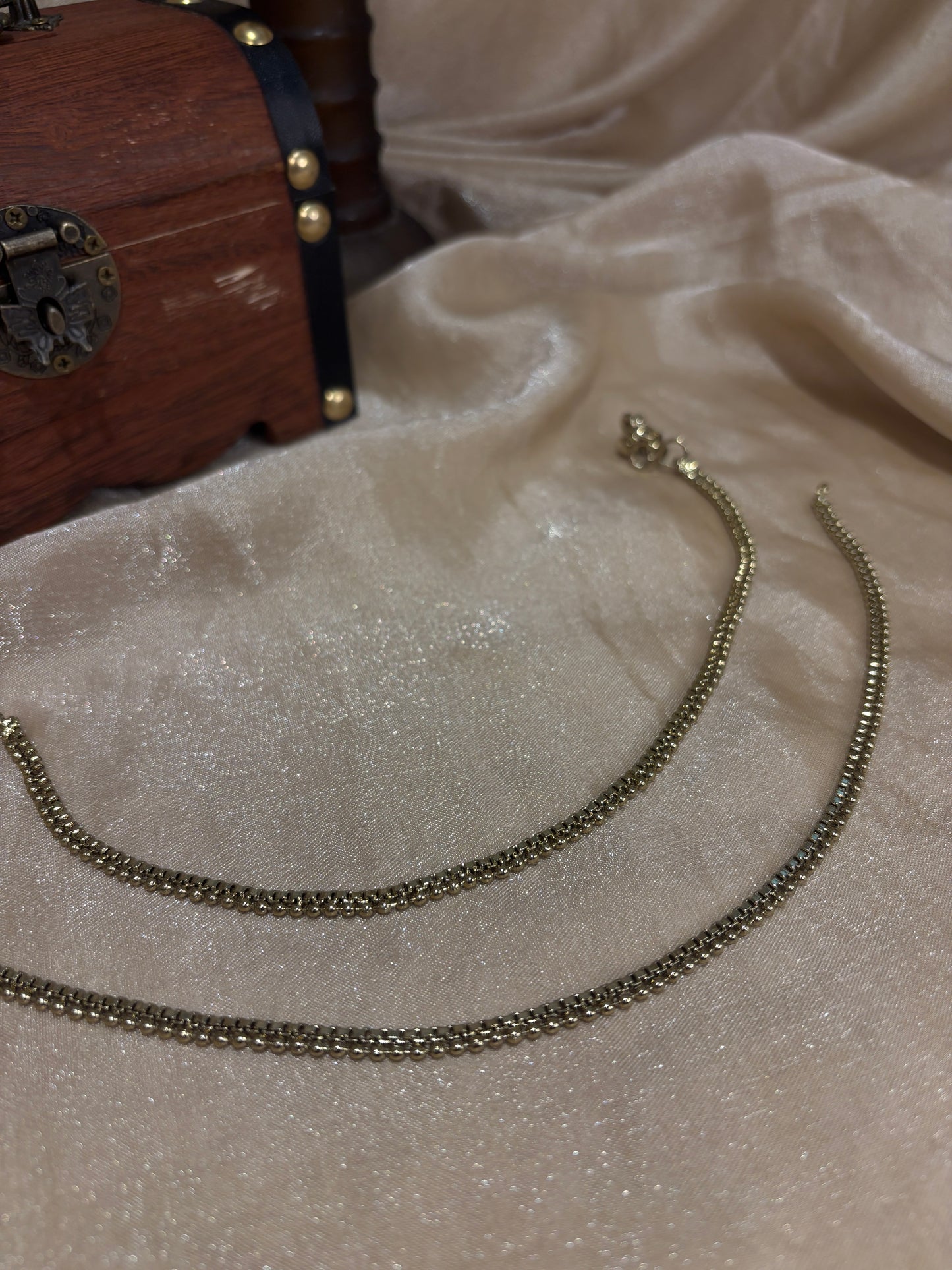 Simple anklets