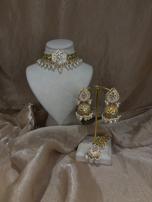 Kundan choker set