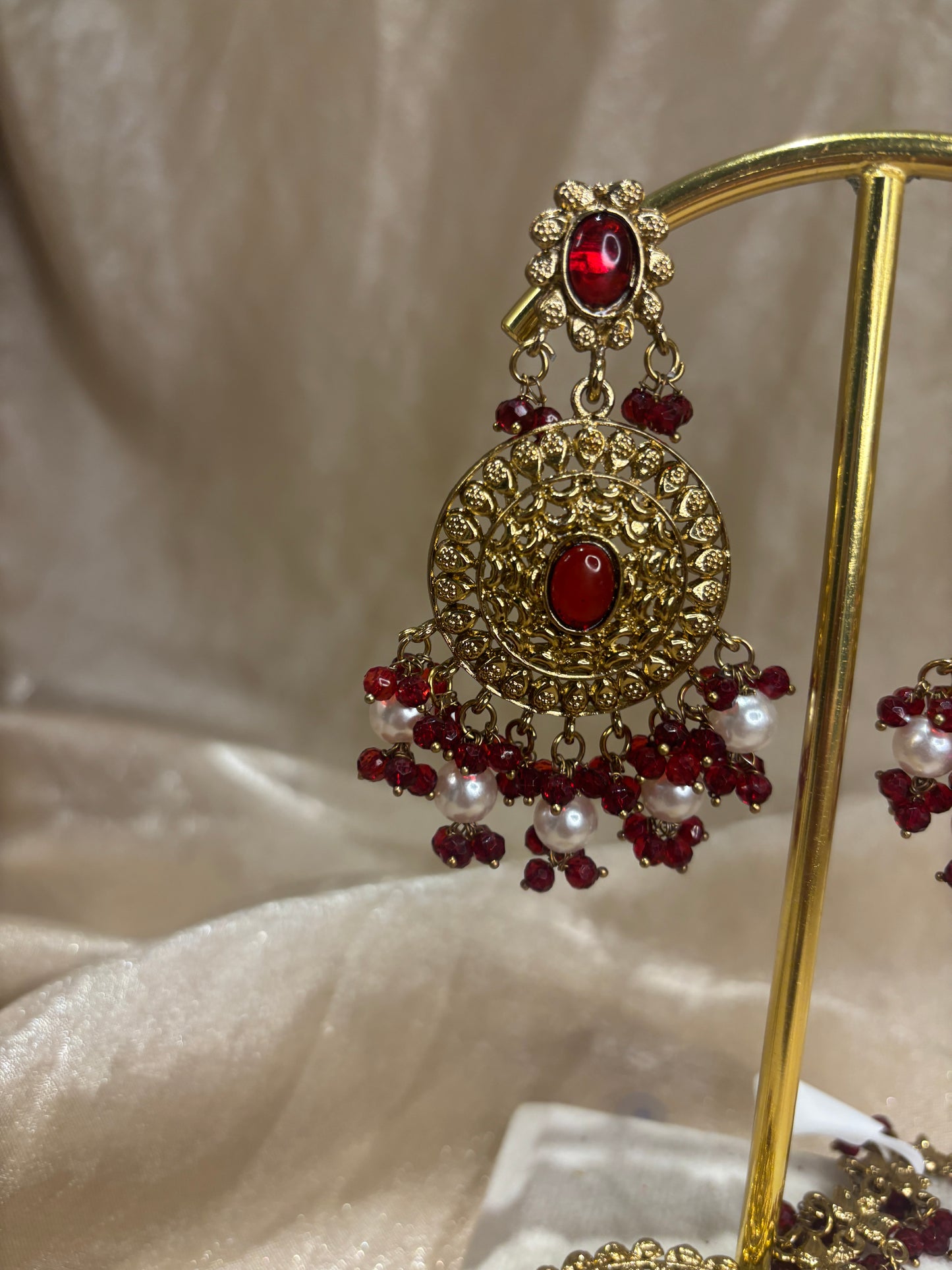 Maroon earring/tikka set