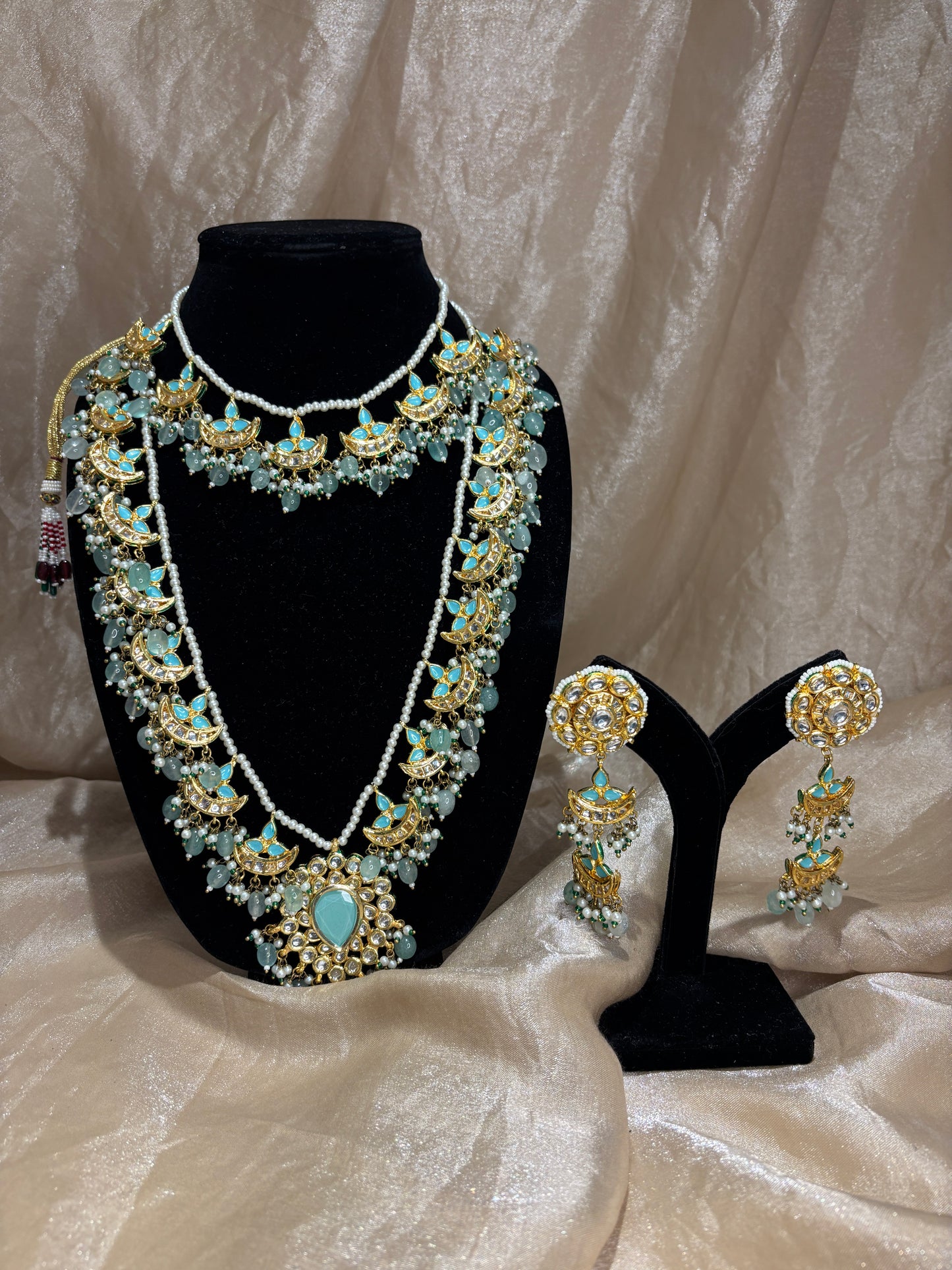 Sea green necklace set