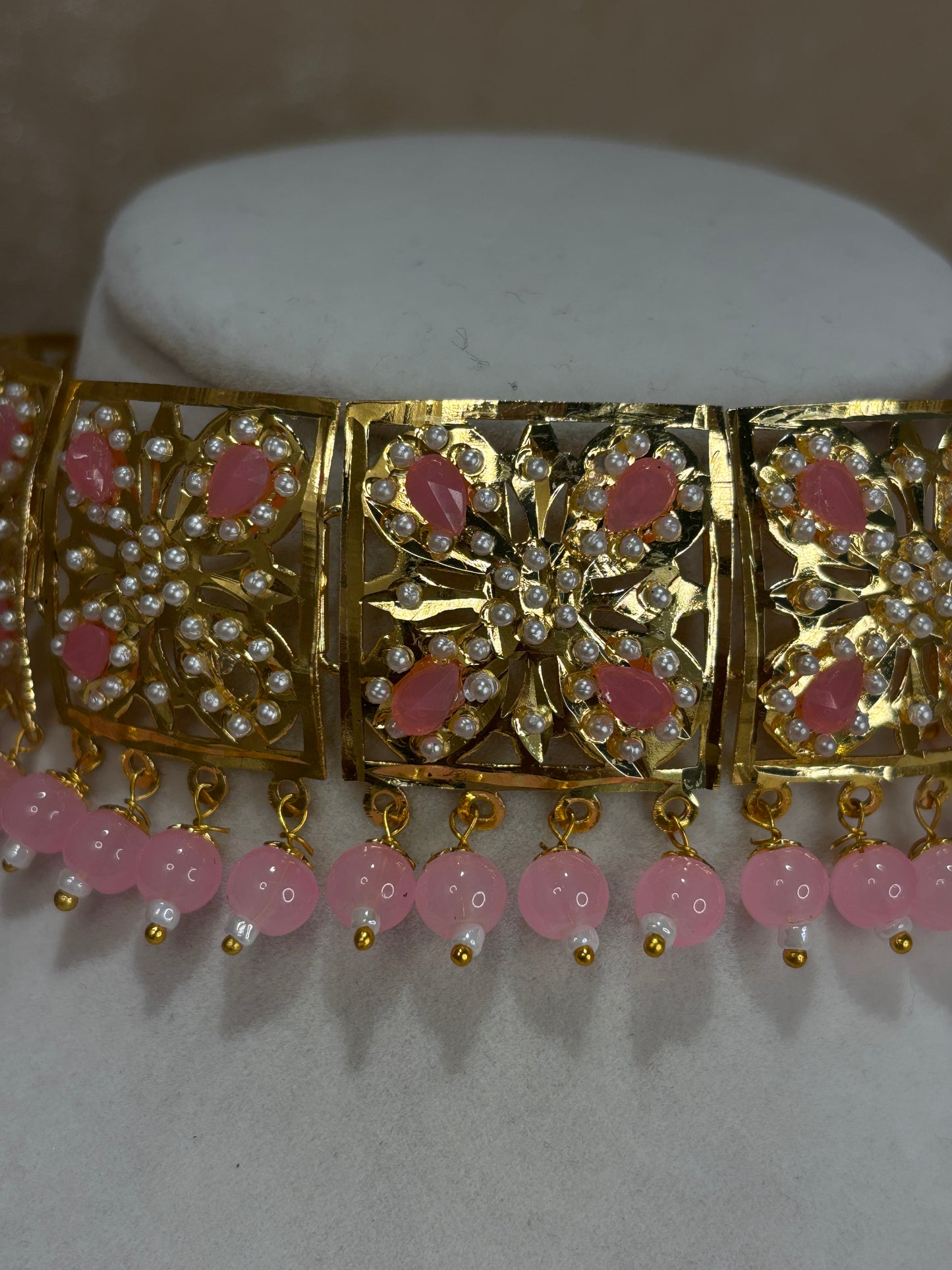 Baby pink jadau choker set