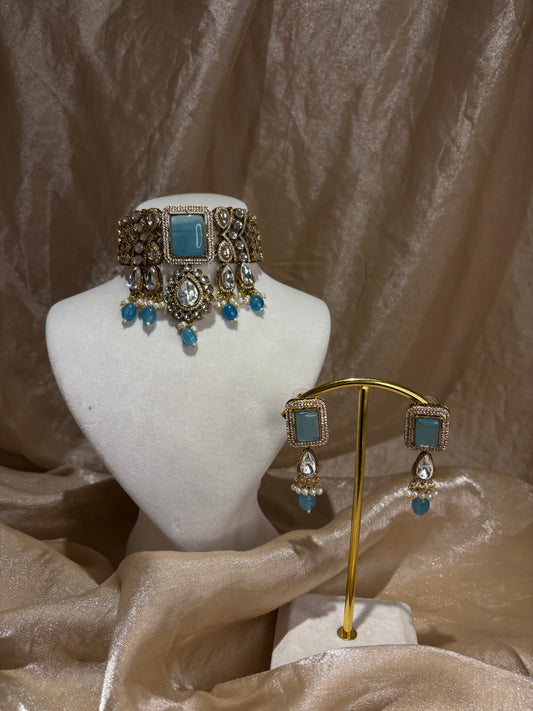 Sky blue choker set
