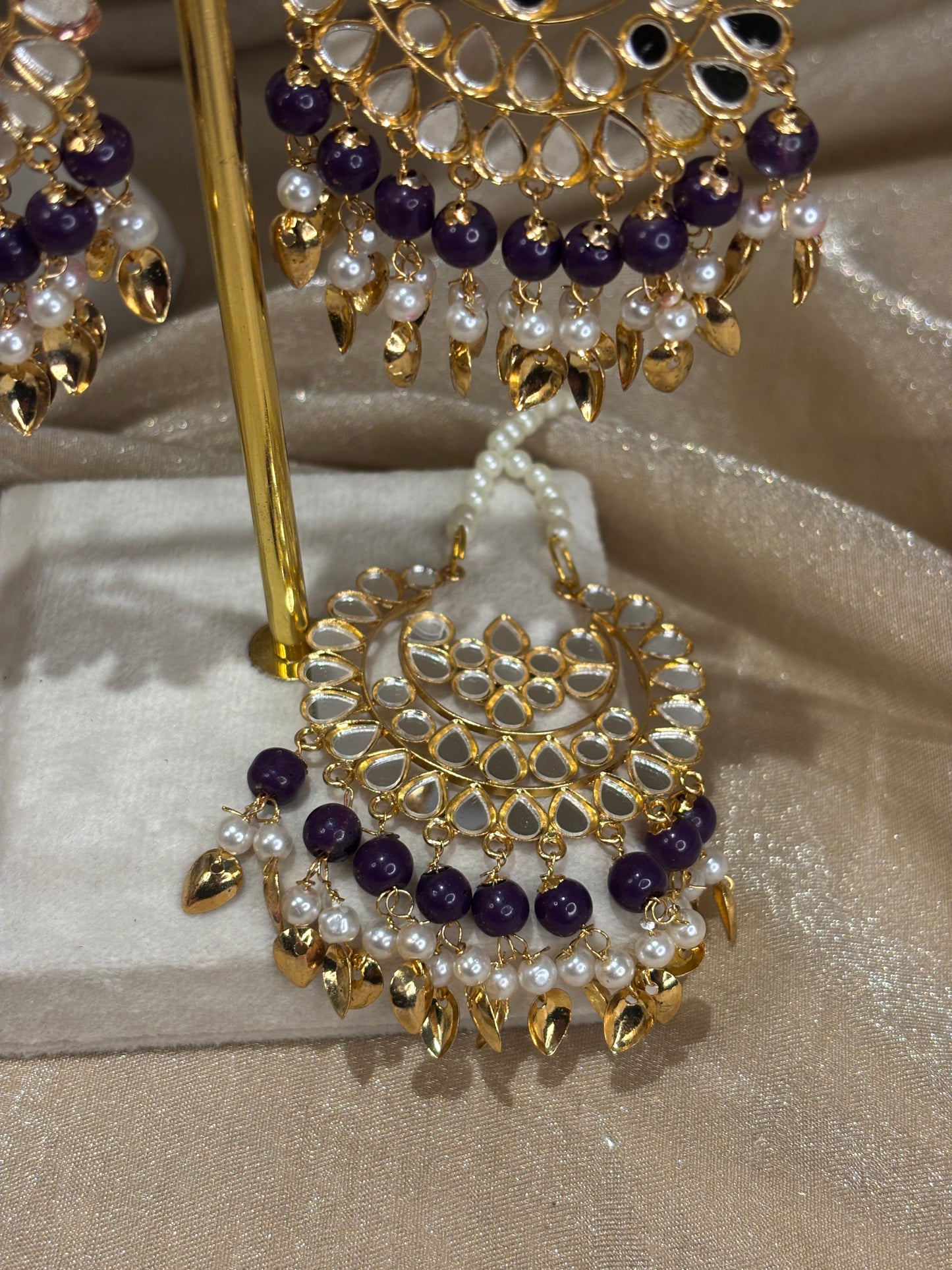 Purple mirror work choker set