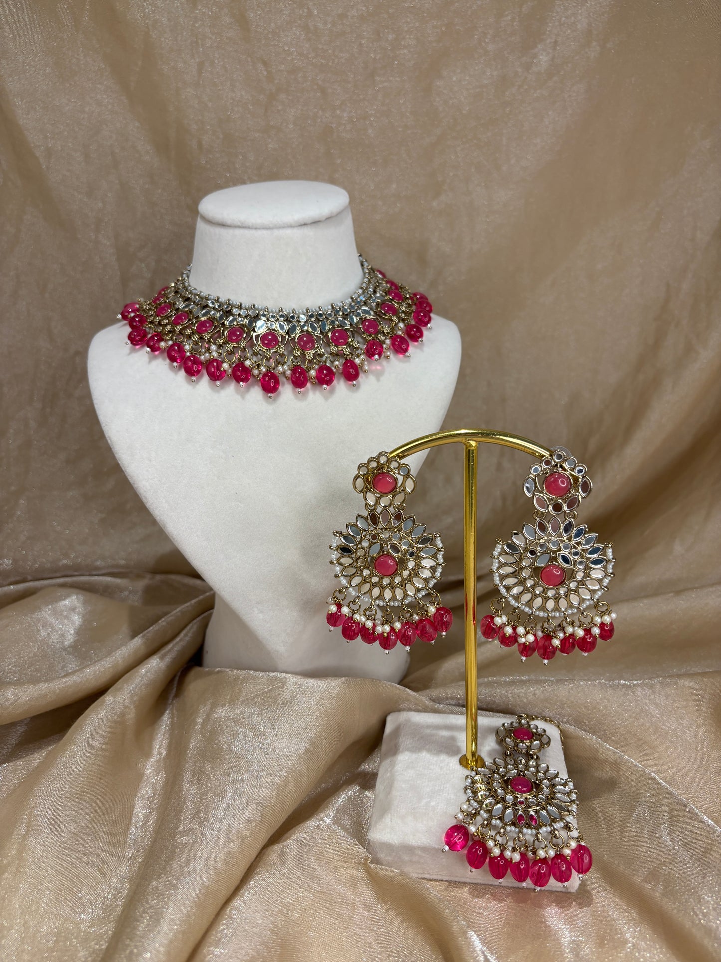Hot pink mirror work necklace set