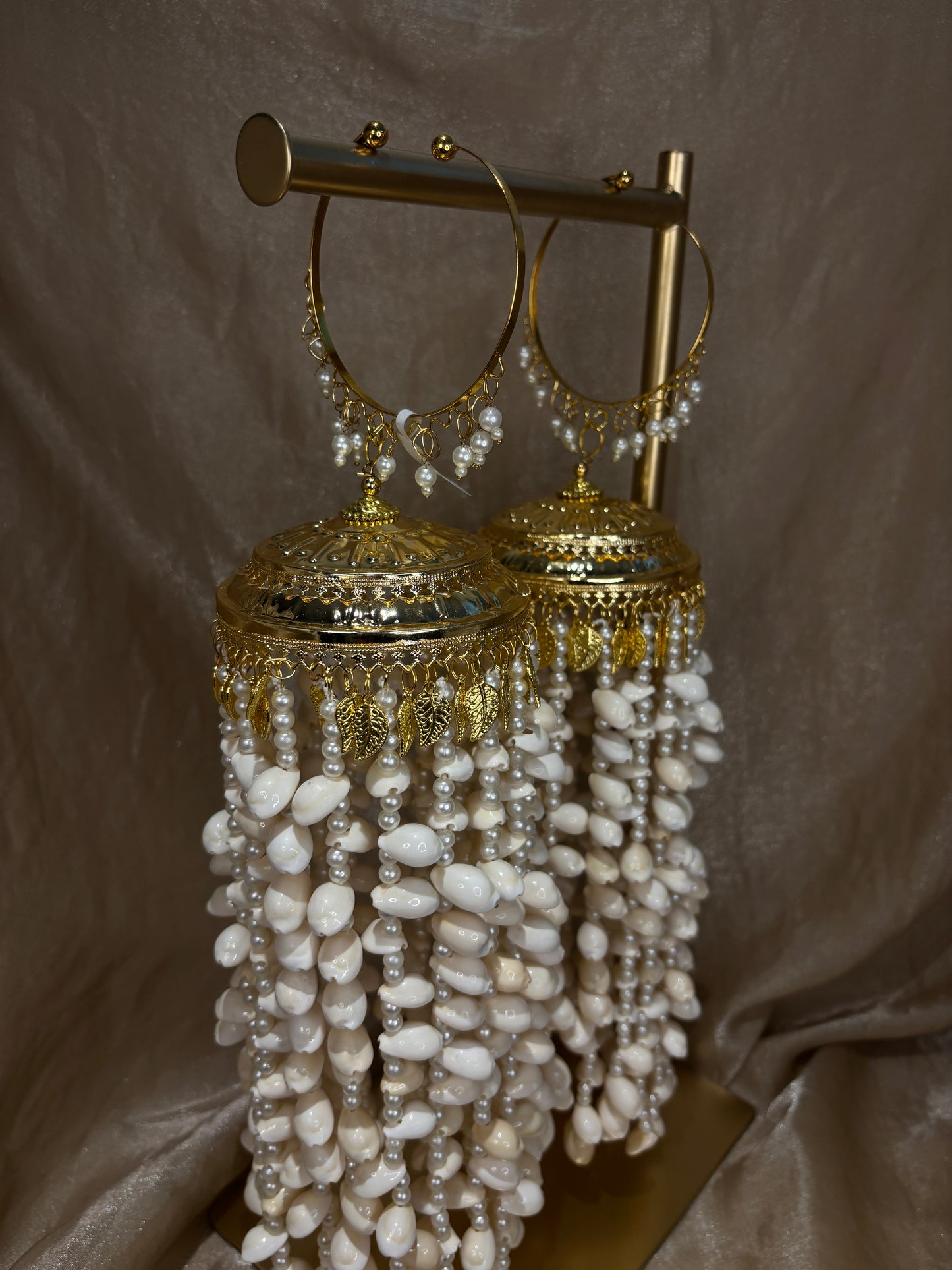 Statement shell kaleeray