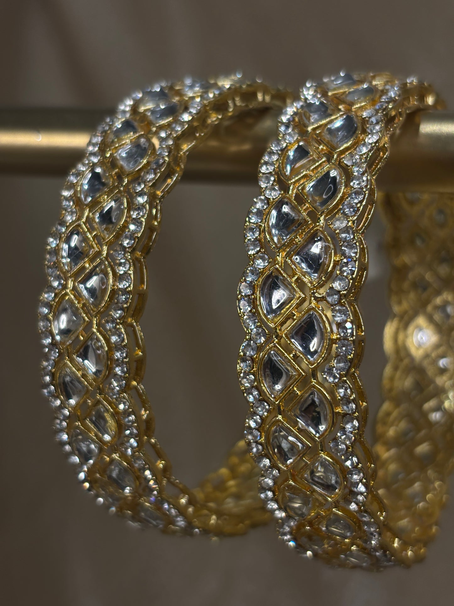 Kundan statement kare