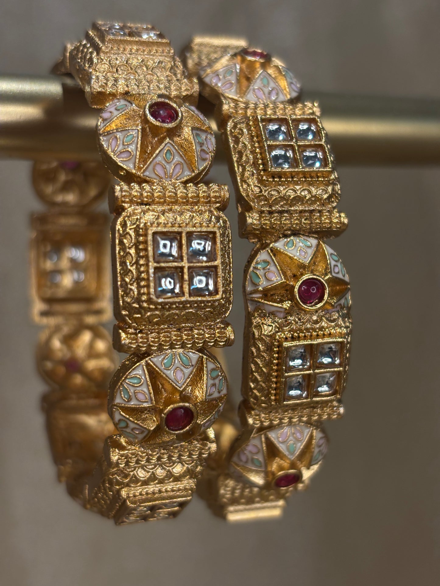Yellow gold meenakari kare