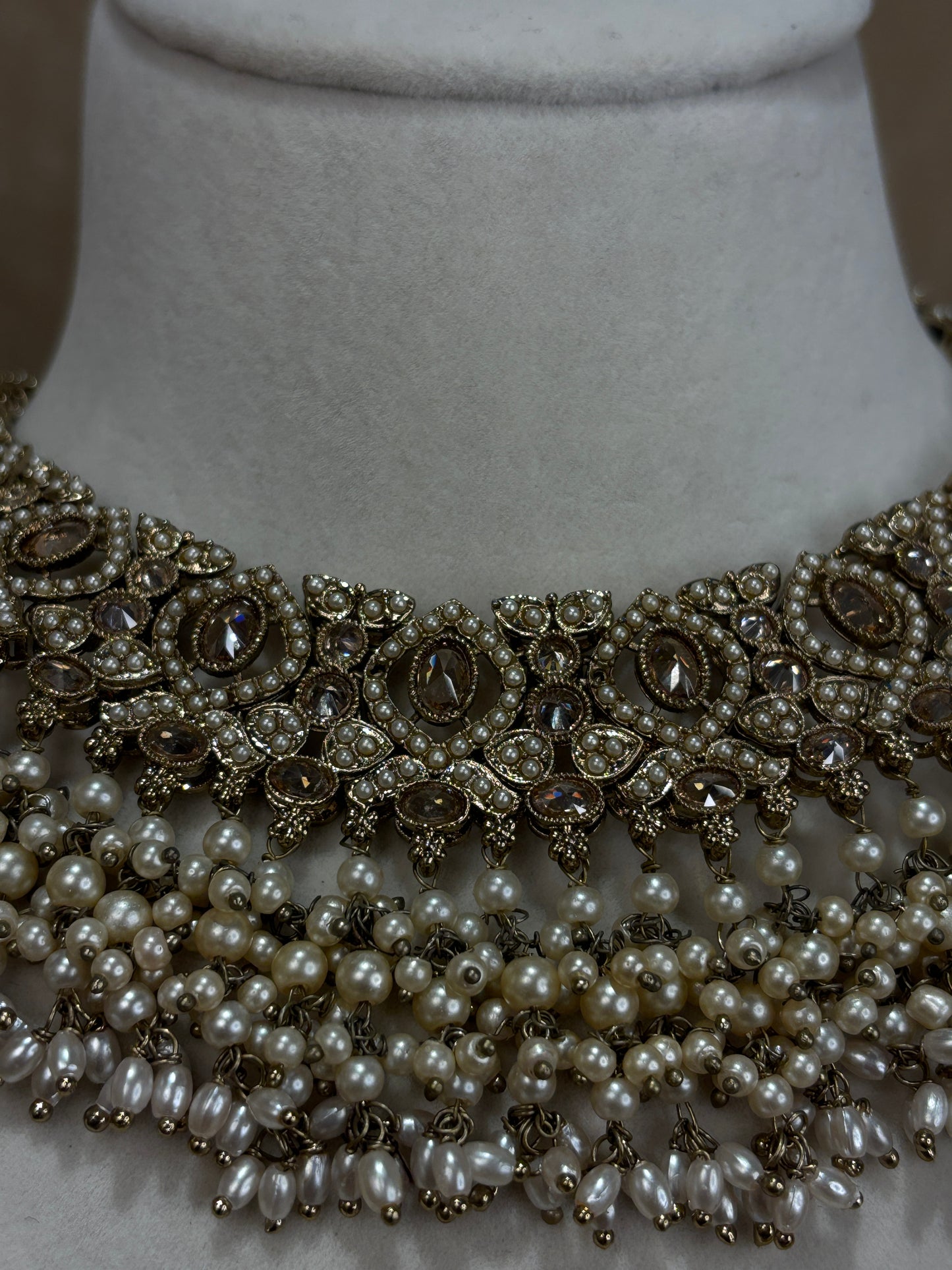 Heavy gold necklace set