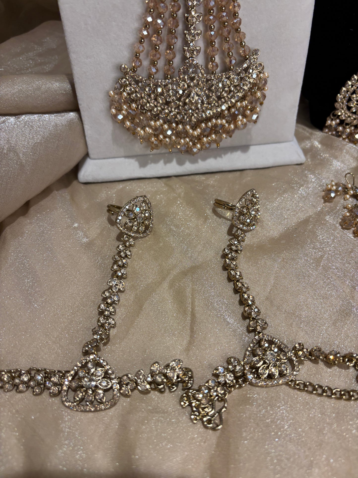 Heavy gold set