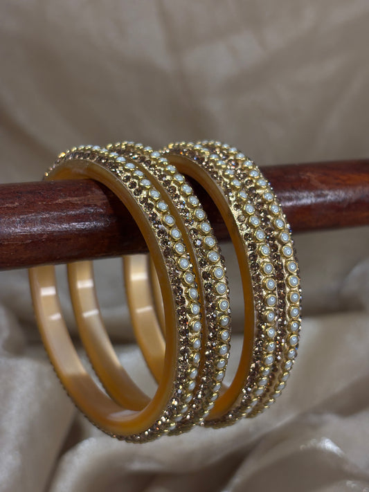 Pearl filler bangle