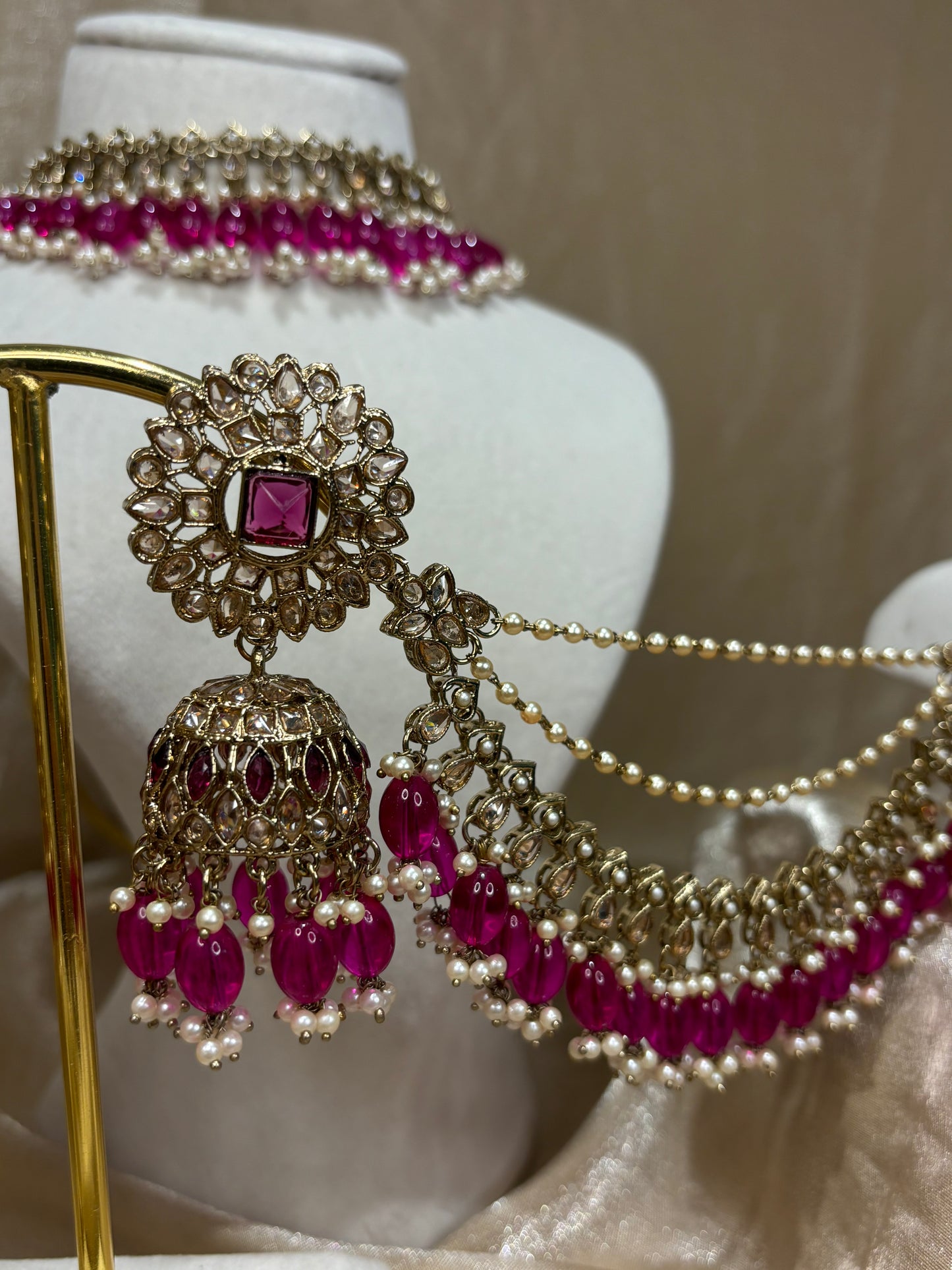 Hot pink necklace set