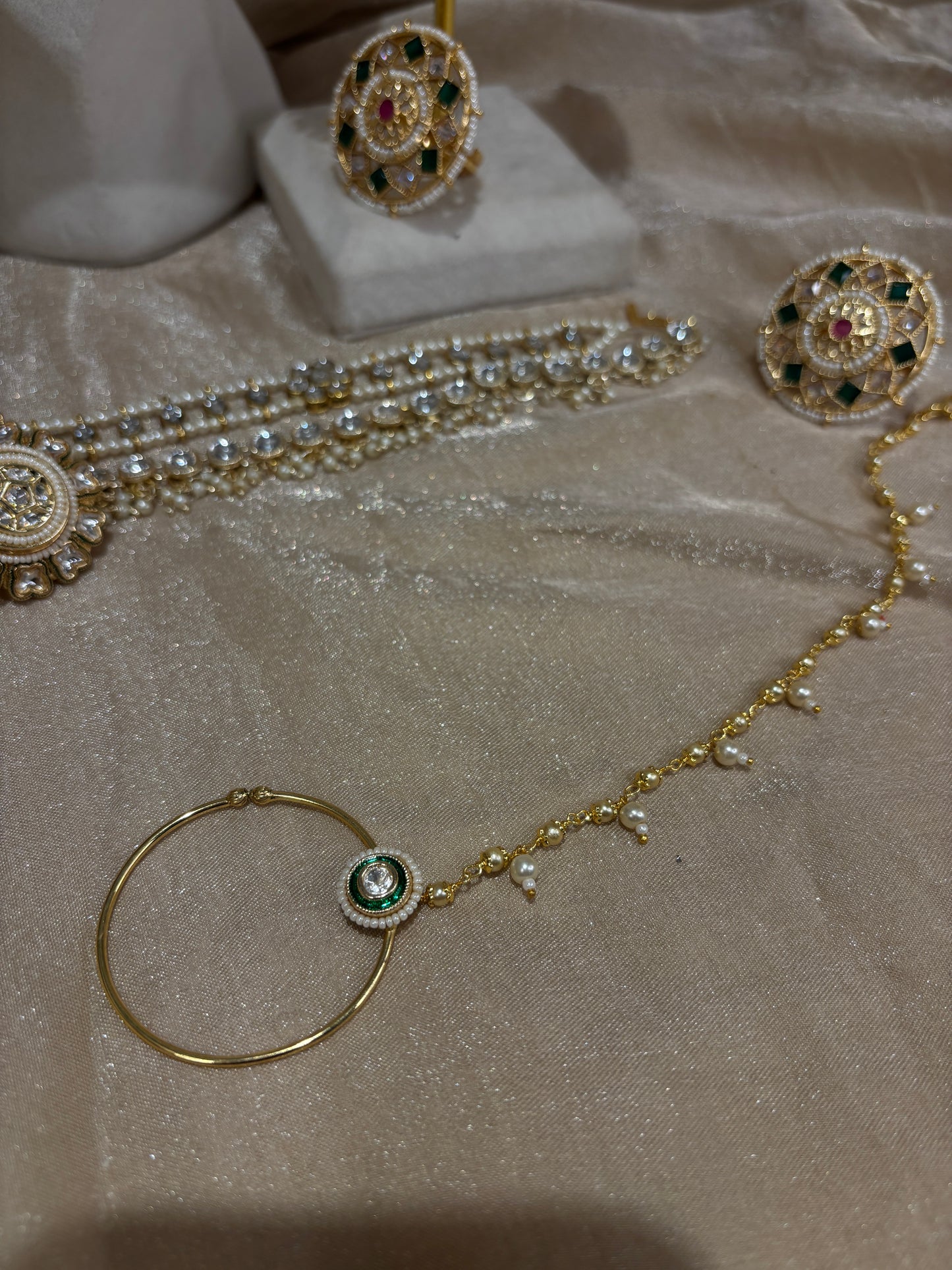 Bridal choker set