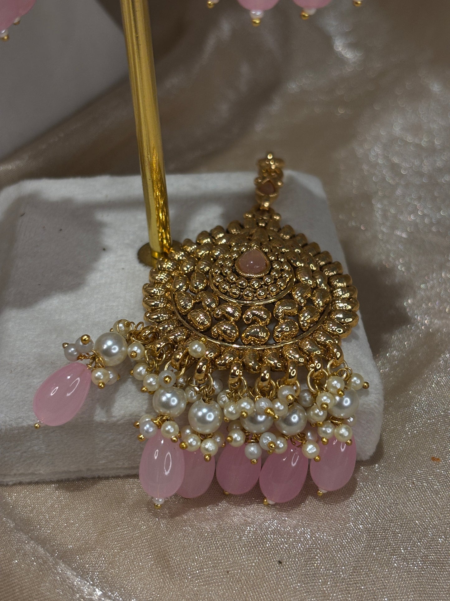 Baby pink antique gold choker set