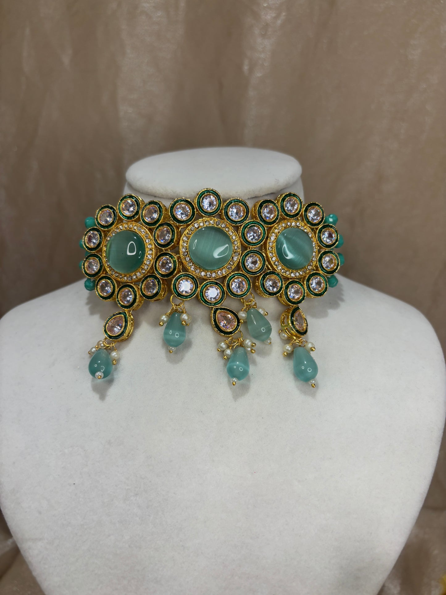 Sea green choker set