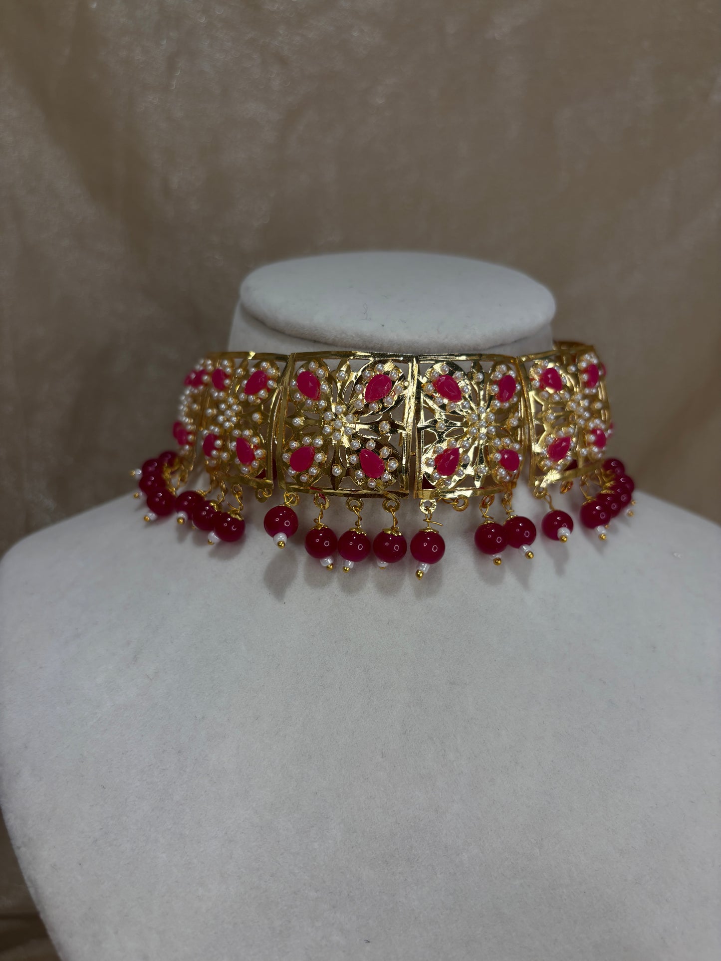 Hot pink jadau choker set