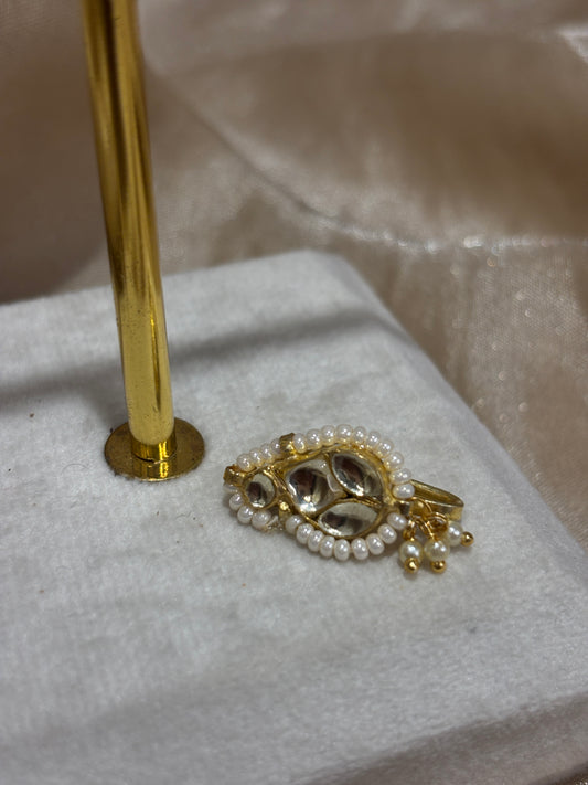 Statement pachi kundan nose stud