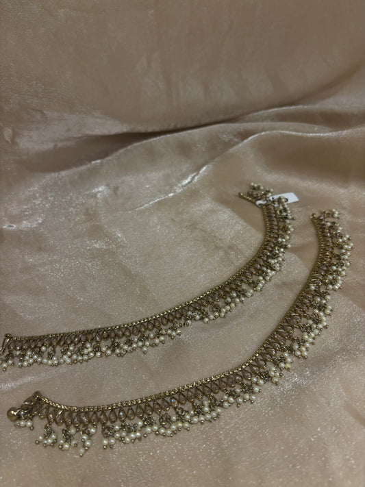 Gold jhanjaran