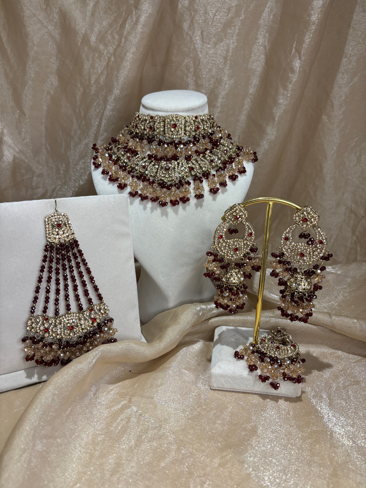 Heavy maroon set