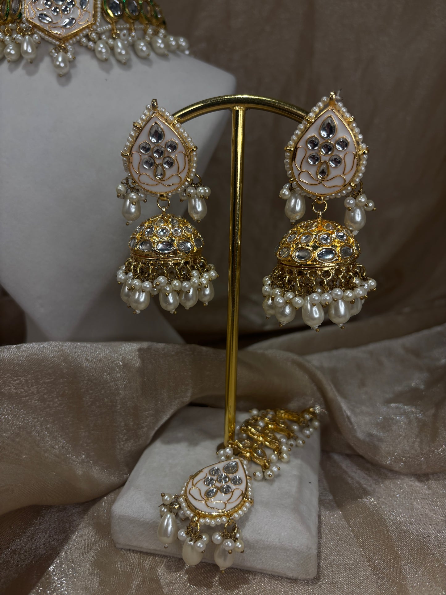 Kundan choker set