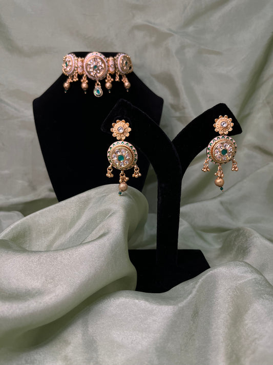 Emerald green Tiyani kundan set