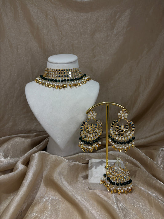 Emerald green mirror work choker set