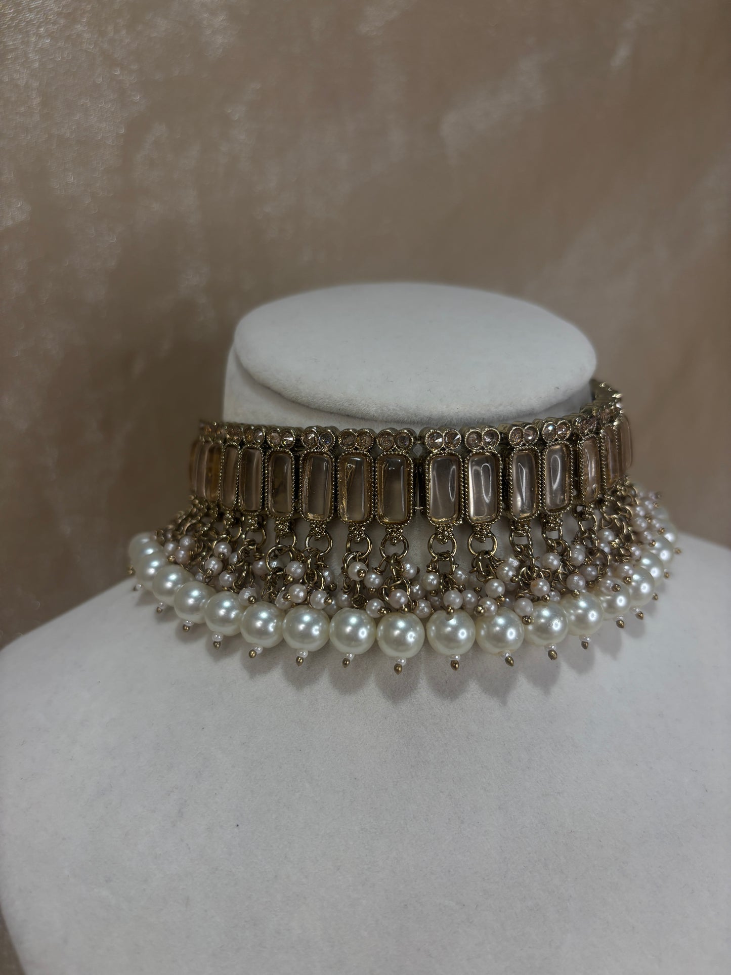 Gold choker set