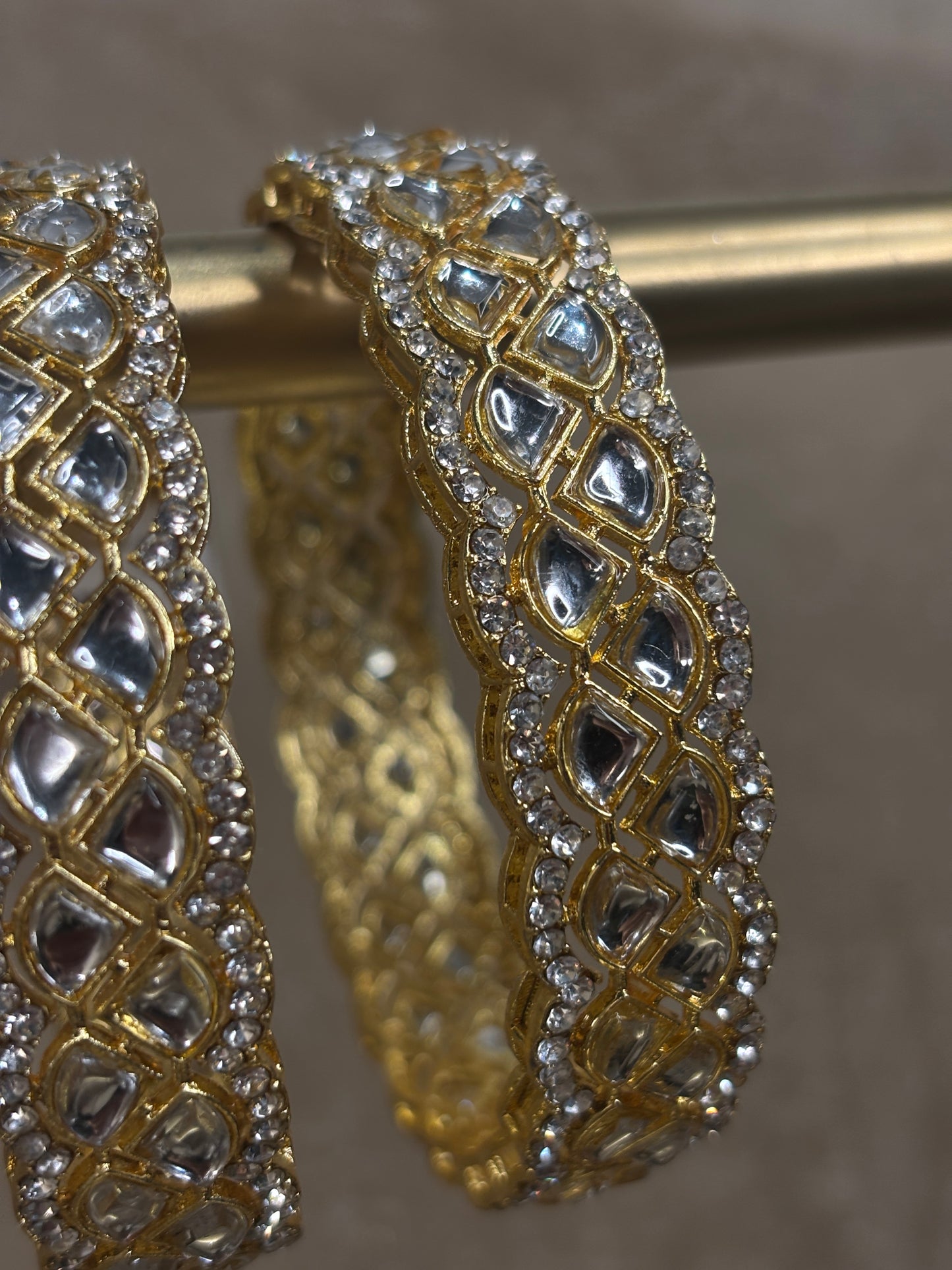 Kundan statement kare