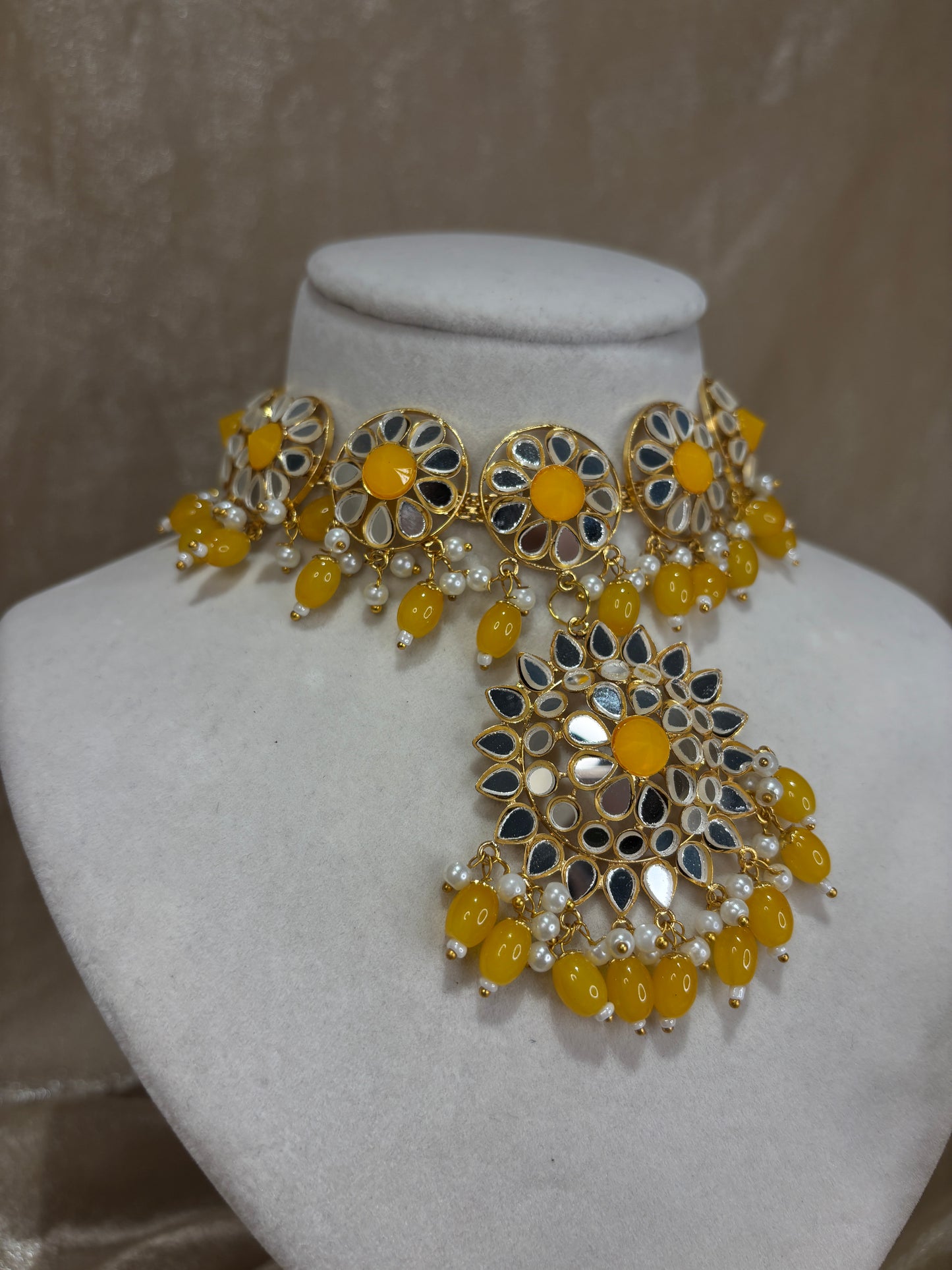 Yellow mirror work choker set