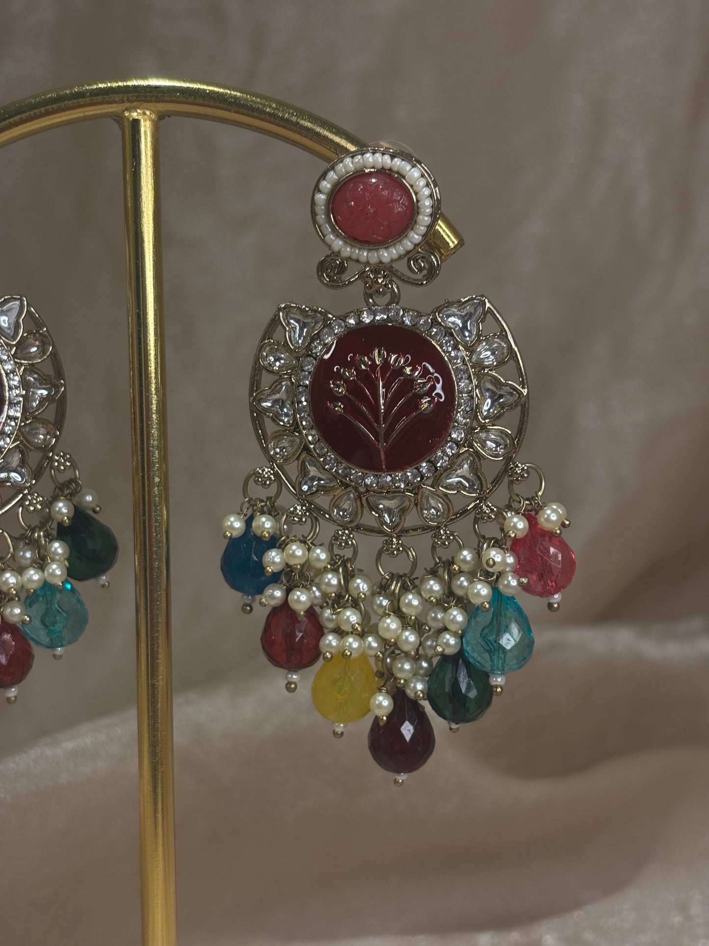 Multi-coloured earrings