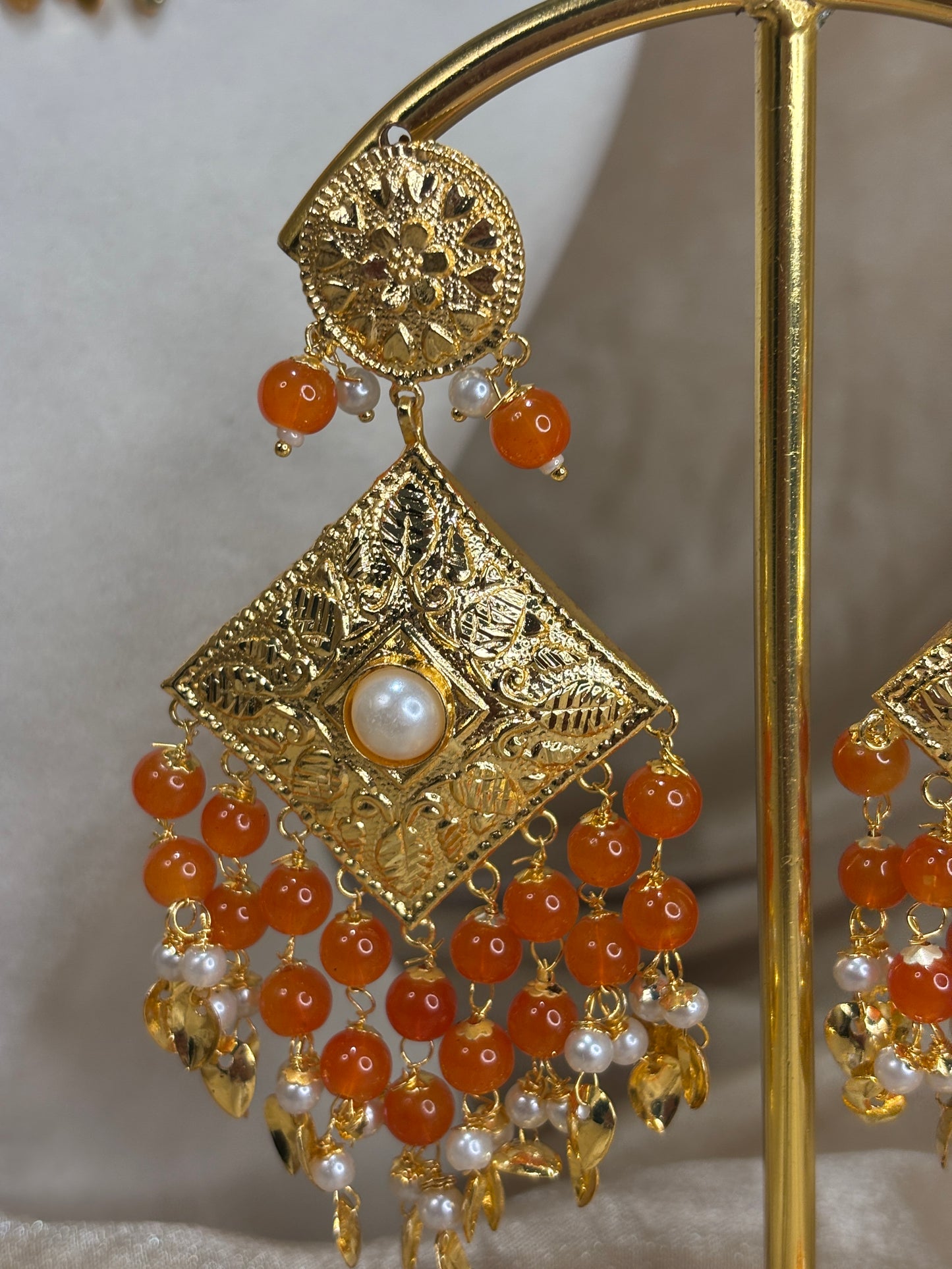 Orange jadau choker set