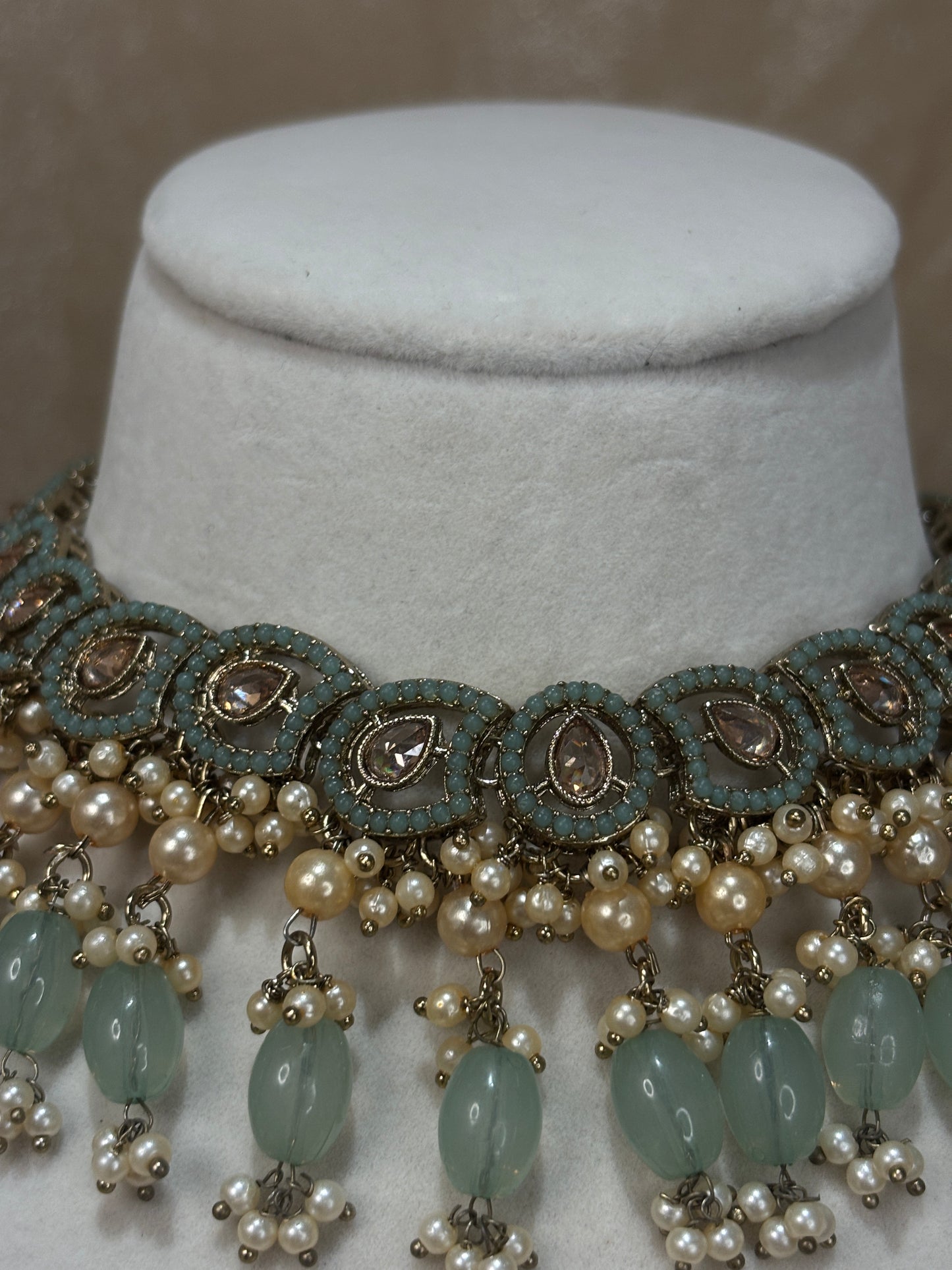 Mint green choker set