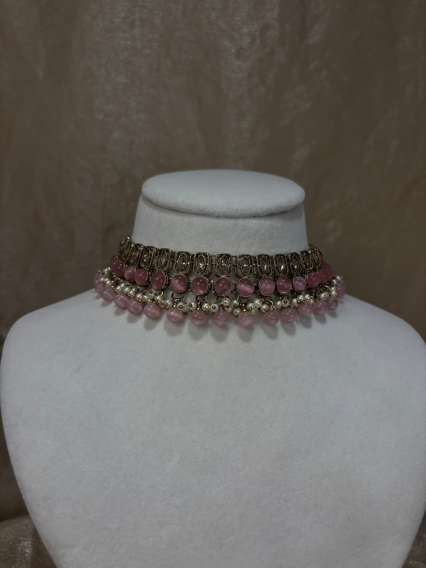 Baby pink choker set
