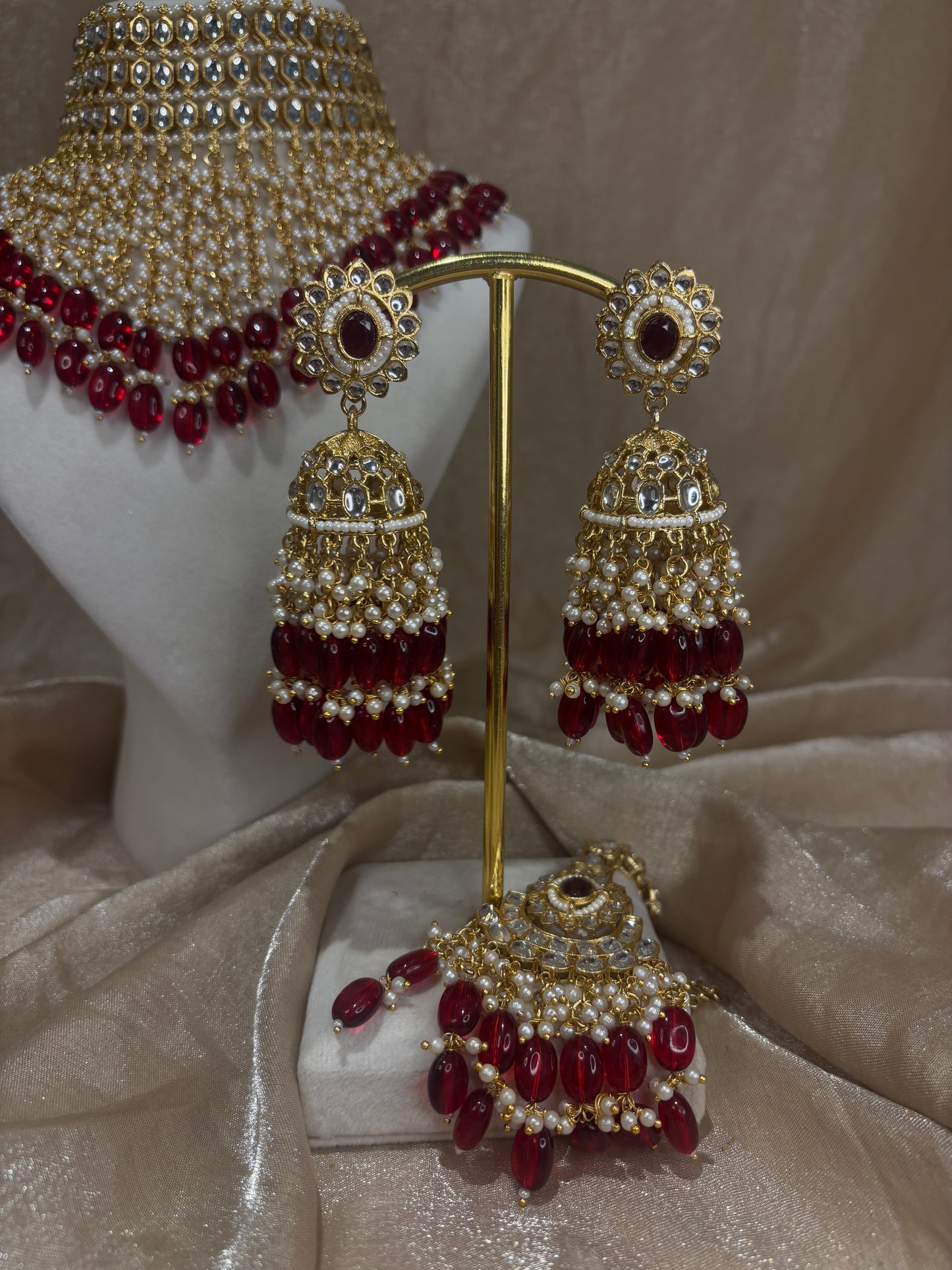 Maroon heavy choker set