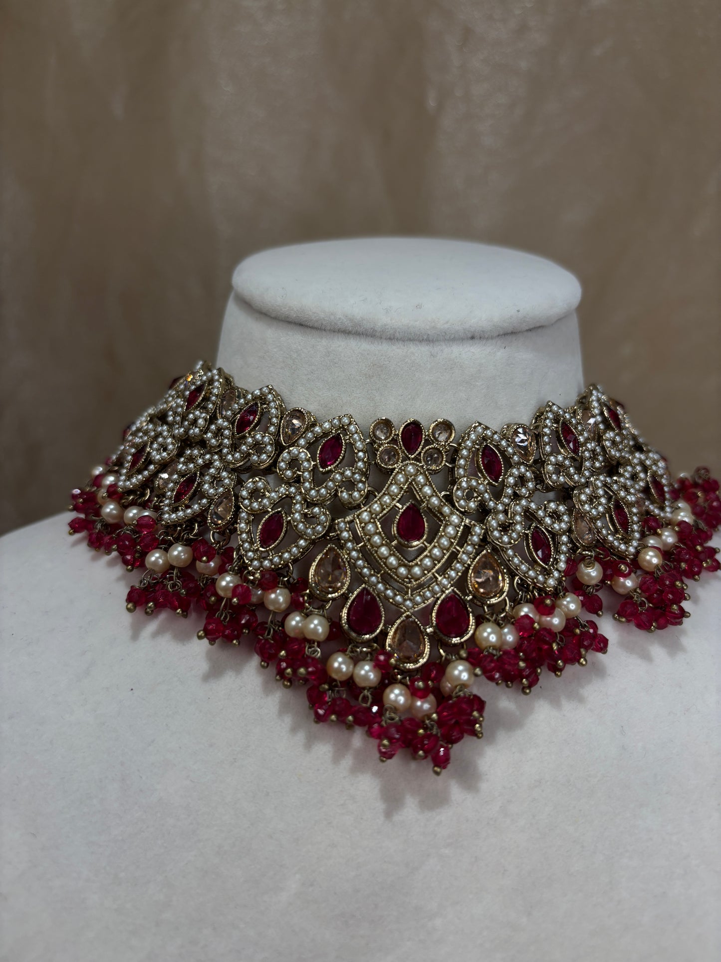 hot pink choker set