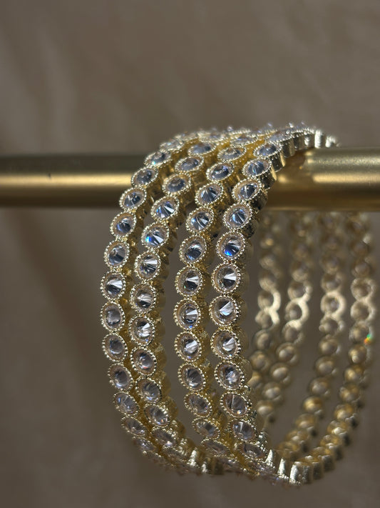 White kundan kare