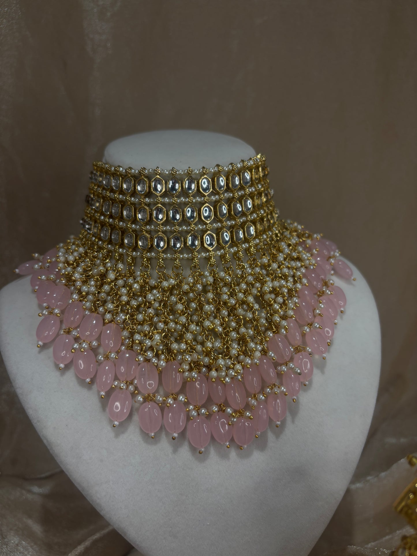 Baby pink chocker set