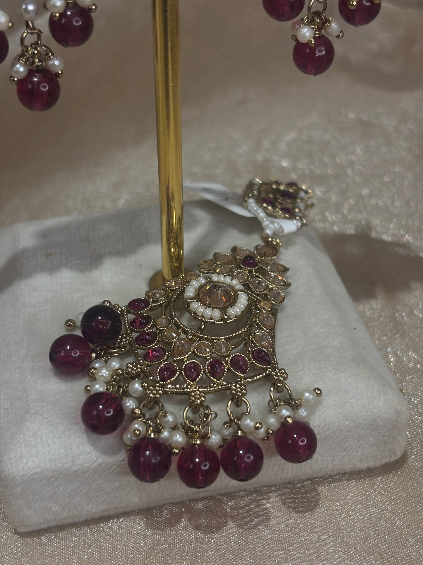 Maroon earring/tikka set