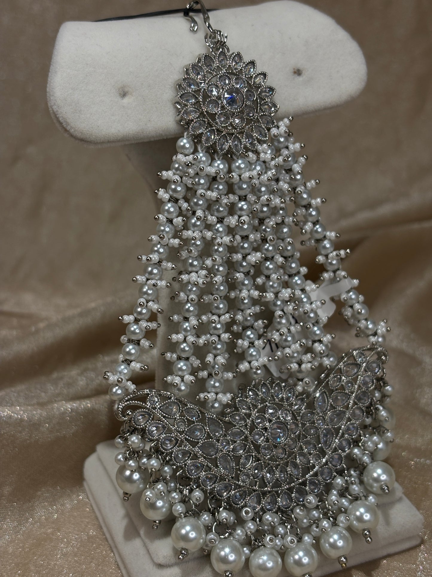 Silver pearl passa