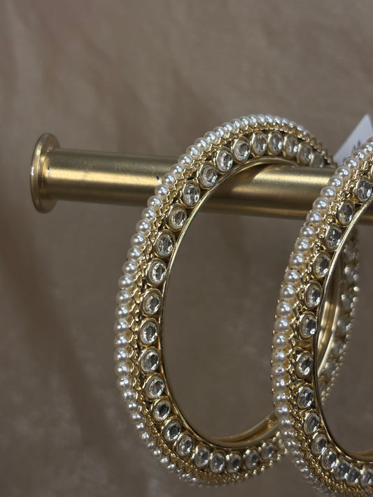 White kundan kare