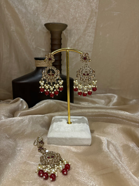 Red earring/tikka set