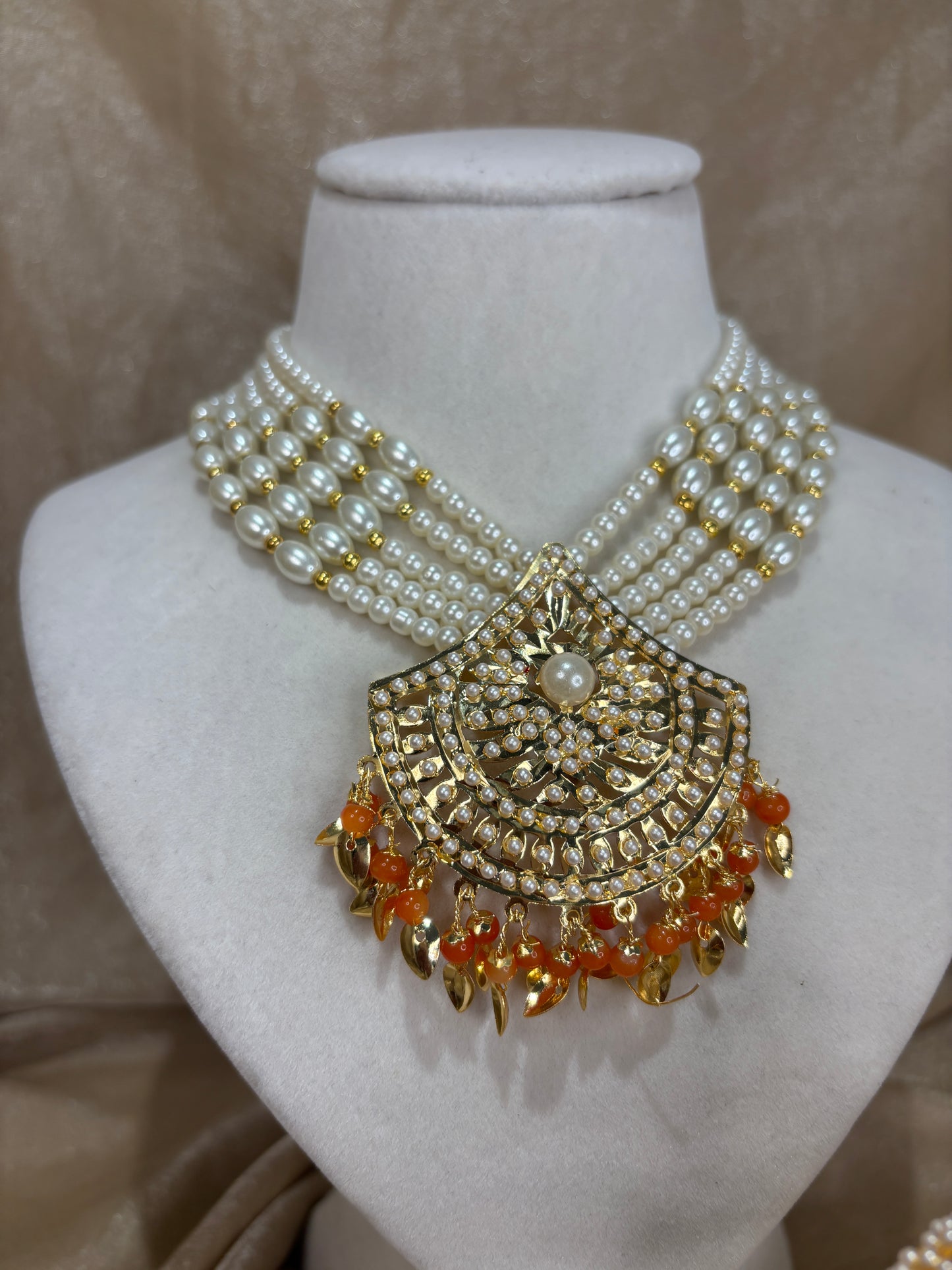 Orange jadau necklace set