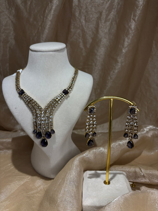Purple necklace set