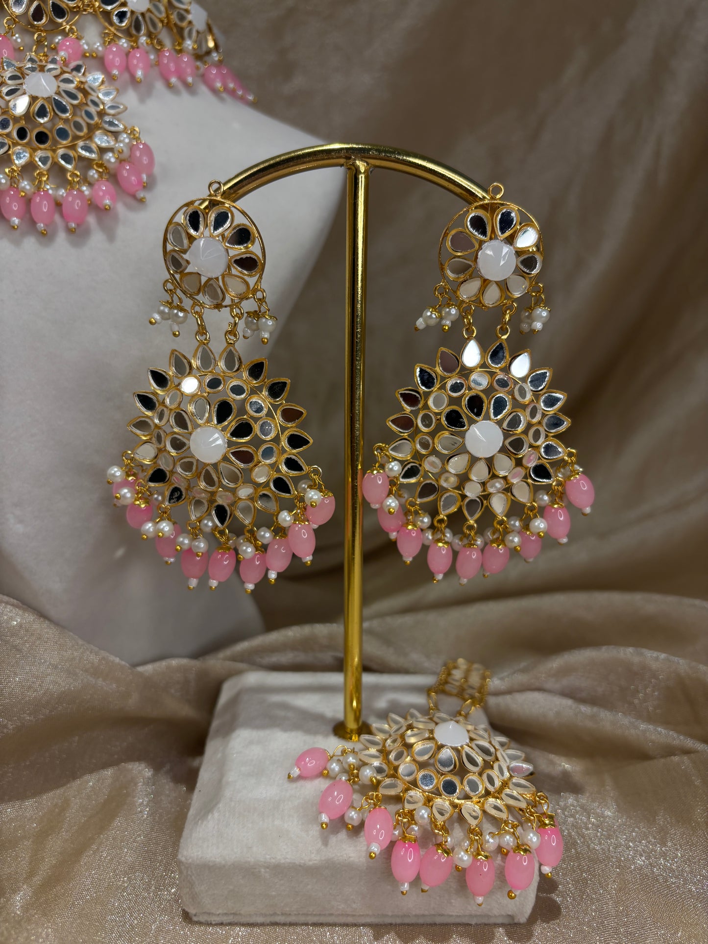 Baby pink mirror work choker set