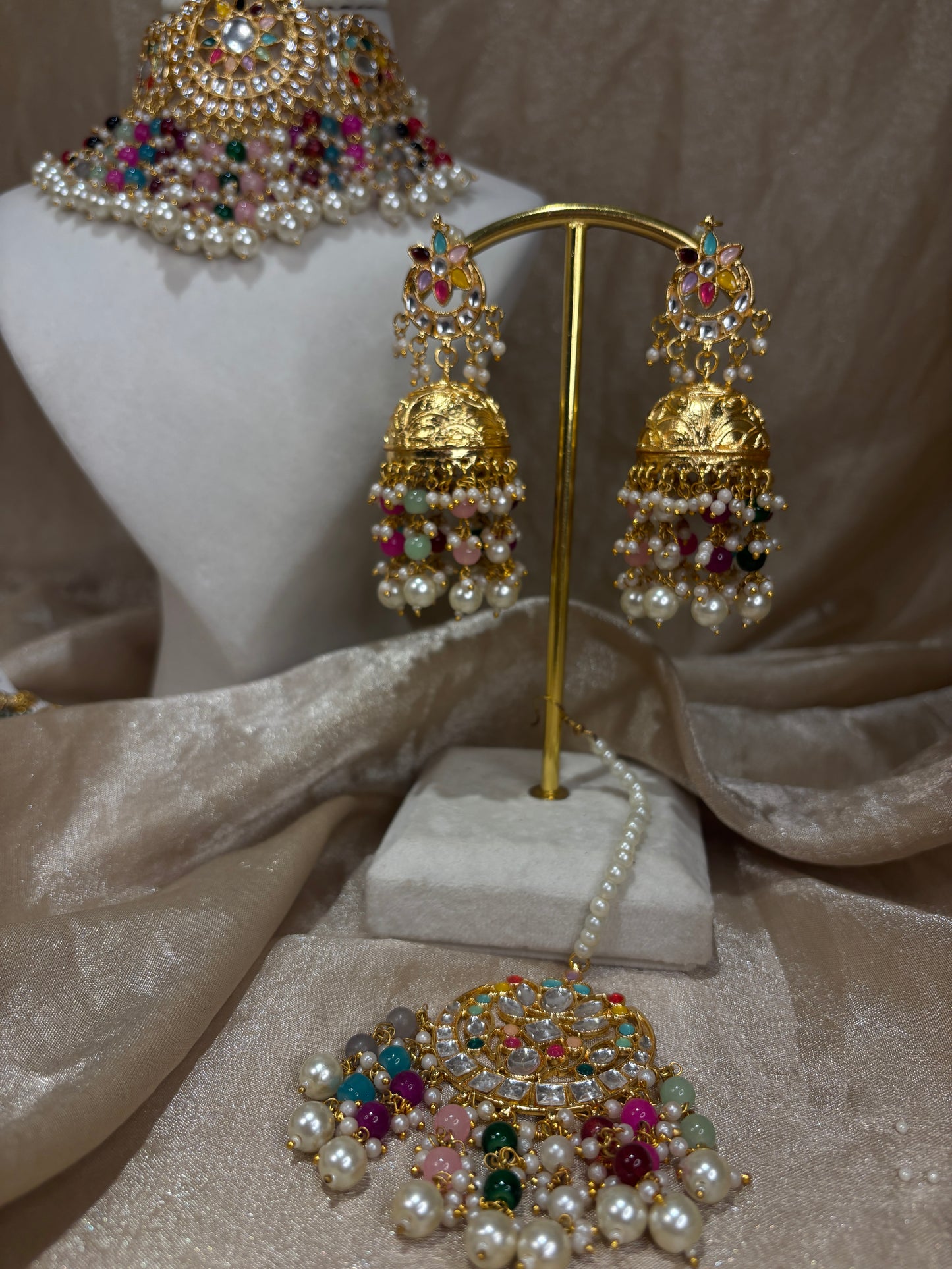 Multi coloured kundan choker set