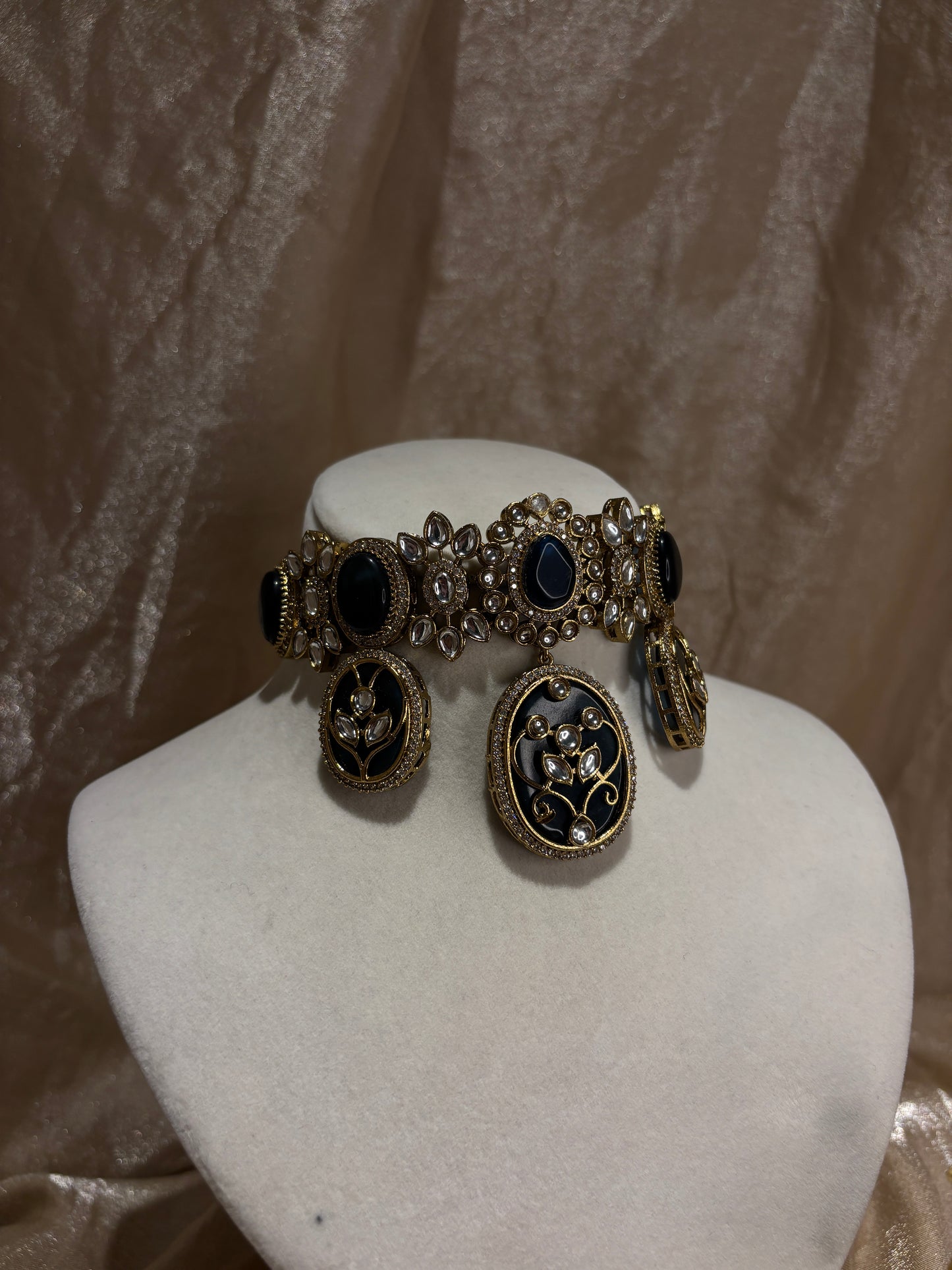 Navy blue choker
