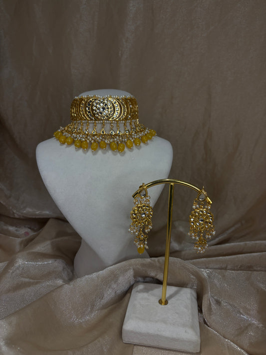 Yellow kundan choker set
